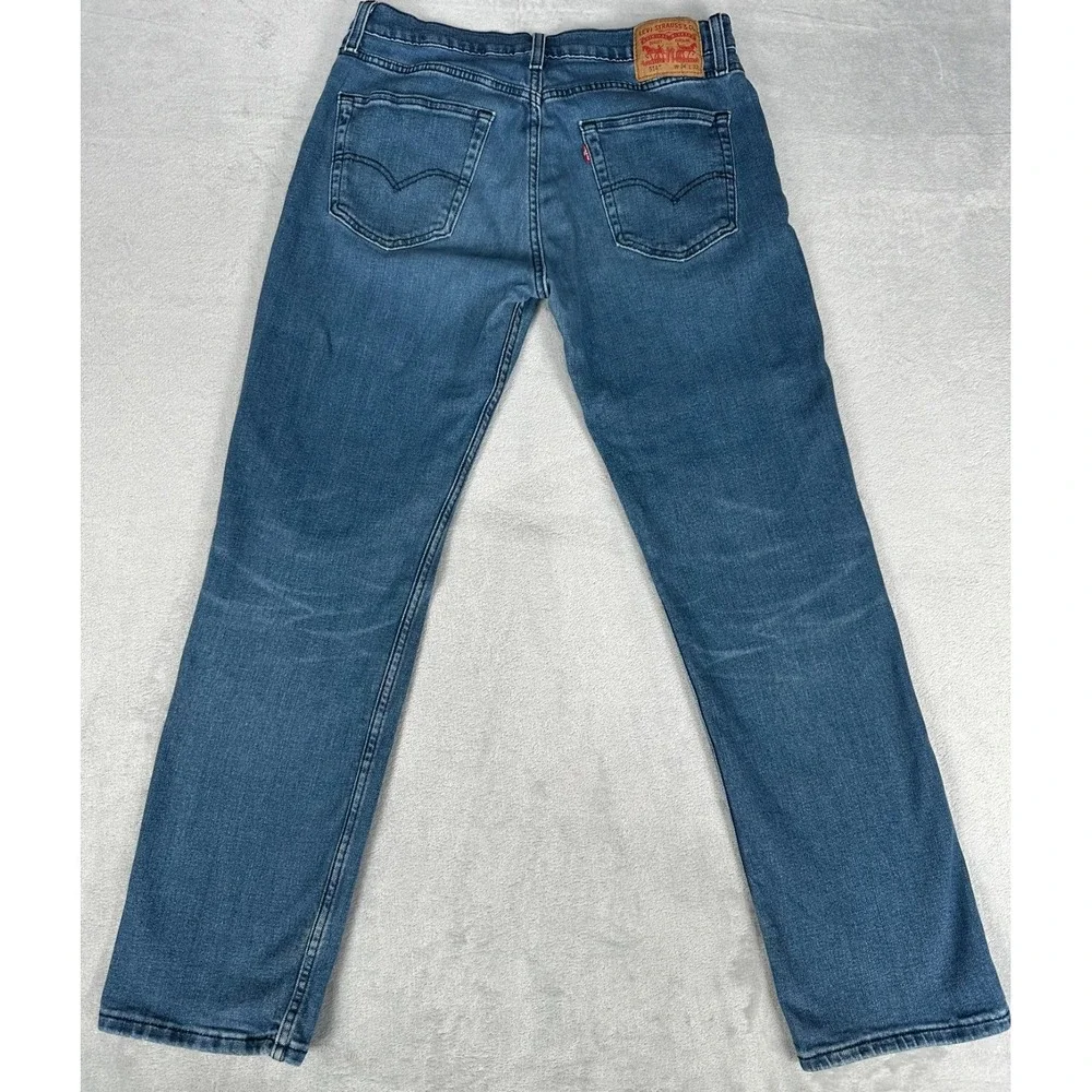 Levi's 514 Jeans Men's Size 34x32 Medium Wash Denim Straight Leg Cowboy